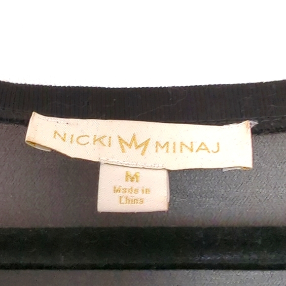 Women's Nicki Minaj Short Sleeve Top Sheer Back Size M - Picture 2 of 4